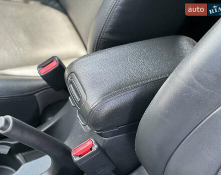 Чорний Хендай Туксон, об'ємом двигуна 2 л та пробігом 163 тис. км за 9199 $, фото 28 на Automoto.ua