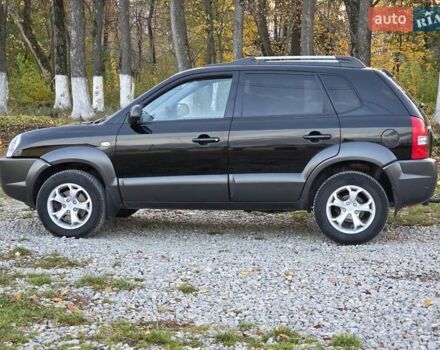 Хендай Туксон 2009 в Гусятине на Automoto.ua Черный Хендай Туксон, объемом двигателя 2 л и пробегом 143 тыс. км за 9700 $, фото 23 на Automoto.ua