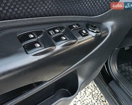 Хендай Туксон 2009 в Гусятине на Automoto.ua Черный Хендай Туксон, объемом двигателя 2 л и пробегом 143 тыс. км за 9700 $, фото 54 на Automoto.ua