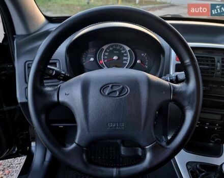 Хендай Туксон 2009 в Виннице на Automoto.ua Черный Хендай Туксон, объемом двигателя 2 л и пробегом 188 тыс. км за 9200 $, фото 34 на Automoto.ua