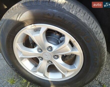 Черный Хендай Туксон, объемом двигателя 1.99 л и пробегом 159 тыс. км за 9700 $, фото 11 на Automoto.ua