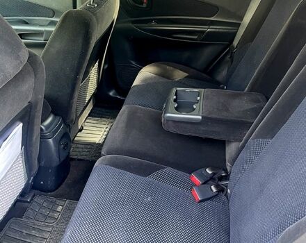 Чорний Хендай Туксон, об'ємом двигуна 2 л та пробігом 182 тис. км за 8700 $, фото 6 на Automoto.ua