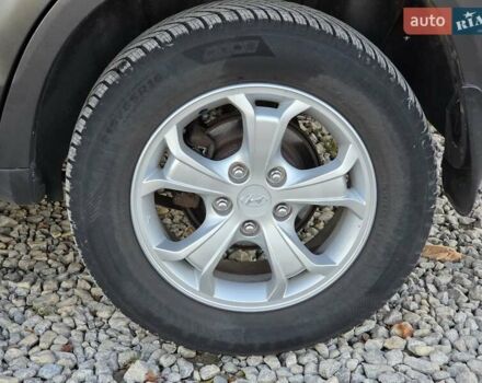 Хендай Туксон 2009 в Гусятине на Automoto.ua Черный Хендай Туксон, объемом двигателя 2 л и пробегом 143 тыс. км за 9700 $, фото 26 на Automoto.ua