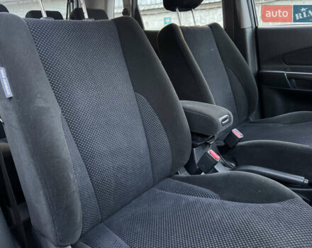 Хендай Туксон 2009 в Киеве на Automoto.ua Черный Хендай Туксон, объемом двигателя 2 л и пробегом 110 тыс. км за 8700 $, фото 11 на Automoto.ua