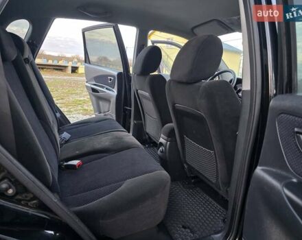 Хендай Туксон 2009 в Гусятине на Automoto.ua Черный Хендай Туксон, объемом двигателя 2 л и пробегом 143 тыс. км за 9700 $, фото 38 на Automoto.ua