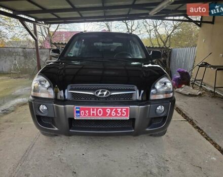 Хендай Туксон 2009 в Гусятине на Automoto.ua Черный Хендай Туксон, объемом двигателя 2 л и пробегом 143 тыс. км за 9700 $, фото 17 на Automoto.ua
