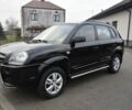 Черный Хендай Туксон, объемом двигателя 2 л и пробегом 184 тыс. км за 5480 $, фото 4 на Automoto.ua