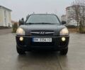Черный Хендай Туксон, объемом двигателя 2 л и пробегом 128 тыс. км за 9200 $, фото 2 на Automoto.ua