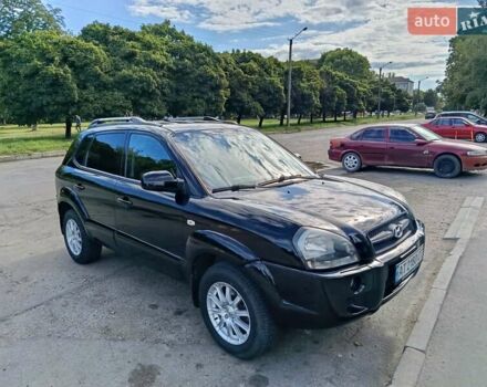 Чорний Хендай Туксон, об'ємом двигуна 1.98 л та пробігом 242 тис. км за 8900 $, фото 6 на Automoto.ua