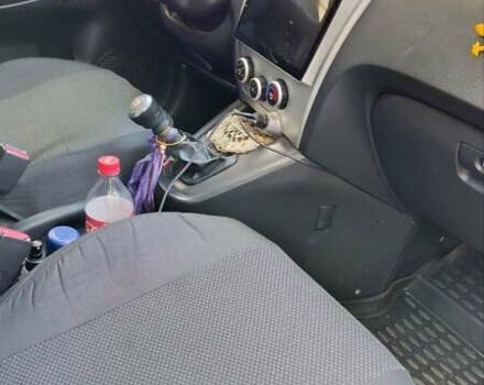 Черный Хендай Туксон, объемом двигателя 2 л и пробегом 226 тыс. км за 8700 $, фото 4 на Automoto.ua