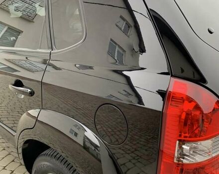 Черный Хендай Туксон, объемом двигателя 2 л и пробегом 114 тыс. км за 8850 $, фото 22 на Automoto.ua