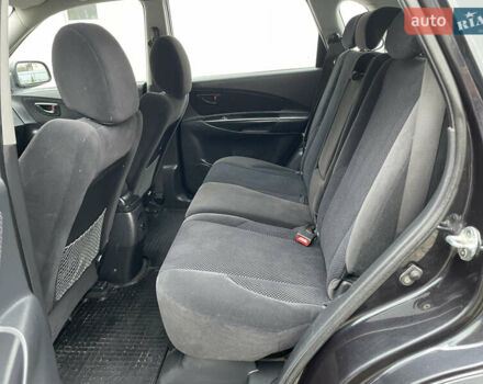 Чорний Хендай Туксон, об'ємом двигуна 2 л та пробігом 200 тис. км за 8450 $, фото 32 на Automoto.ua