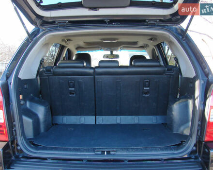 Черный Хендай Туксон, объемом двигателя 2 л и пробегом 162 тыс. км за 8200 $, фото 25 на Automoto.ua