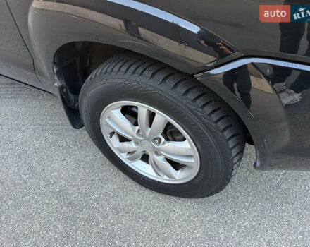 Хендай Туксон 2009 в Киеве на Automoto.ua Черный Хендай Туксон, объемом двигателя 2 л и пробегом 110 тыс. км за 8700 $, фото 8 на Automoto.ua