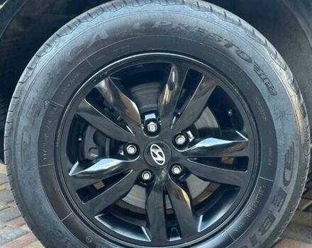 Черный Хендай Туксон, объемом двигателя 1.98 л и пробегом 198 тыс. км за 8250 $, фото 27 на Automoto.ua