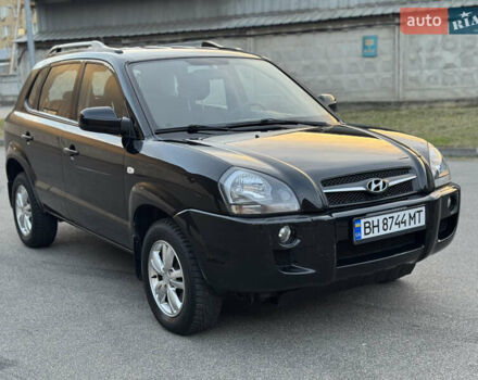 Хендай Туксон 2009 в Киеве на Automoto.ua Черный Хендай Туксон, объемом двигателя 2 л и пробегом 110 тыс. км за 8700 $, фото 2 на Automoto.ua