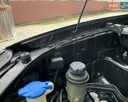 Черный Хендай Туксон, объемом двигателя 2 л и пробегом 114 тыс. км за 8850 $, фото 66 на Automoto.ua