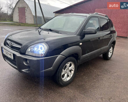 Хендай Туксон 2009 в Шостке на Automoto.ua Черный Хендай Туксон, объемом двигателя 1.98 л и пробегом 204 тыс. км за 9299 $, фото 15 на Automoto.ua
