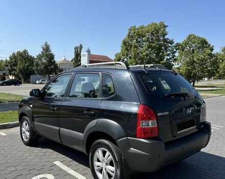 Хендай Туксон 2009 в Харькове на Automoto.ua Черный Хендай Туксон, объемом двигателя 1.99 л и пробегом 92 тыс. км за 9500 $, фото 10 на Automoto.ua
