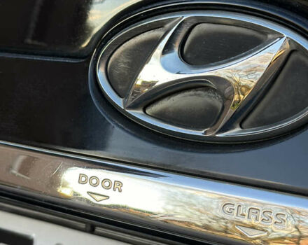 Хендай Туксон 2009 в Калуше на Automoto.ua Черный Хендай Туксон, объемом двигателя 1.98 л и пробегом 198 тыс. км за 7500 $, фото 21 на Automoto.ua