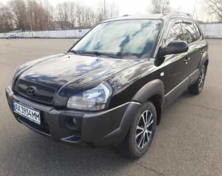 Чорний Хендай Туксон, об'ємом двигуна 2 л та пробігом 130 тис. км за 9200 $, фото 7 на Automoto.ua