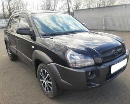 Чорний Хендай Туксон, об'ємом двигуна 2 л та пробігом 130 тис. км за 9200 $, фото 1 на Automoto.ua