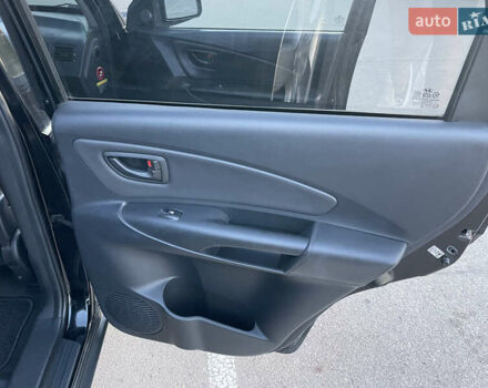 Чорний Хендай Туксон, об'ємом двигуна 2 л та пробігом 185 тис. км за 7783 $, фото 11 на Automoto.ua