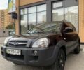 Черный Хендай Туксон, объемом двигателя 1.98 л и пробегом 312 тыс. км за 8500 $, фото 7 на Automoto.ua