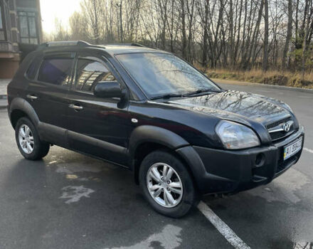 Чорний Хендай Туксон, об'ємом двигуна 1.98 л та пробігом 180 тис. км за 7950 $, фото 6 на Automoto.ua