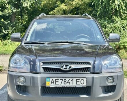 Чорний Хендай Туксон, об'ємом двигуна 2 л та пробігом 260 тис. км за 5500 $, фото 1 на Automoto.ua