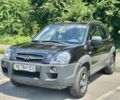 Чорний Хендай Туксон, об'ємом двигуна 2 л та пробігом 260 тис. км за 5500 $, фото 1 на Automoto.ua