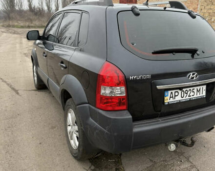 Чорний Хендай Туксон, об'ємом двигуна 1.98 л та пробігом 170 тис. км за 13000 $, фото 4 на Automoto.ua
