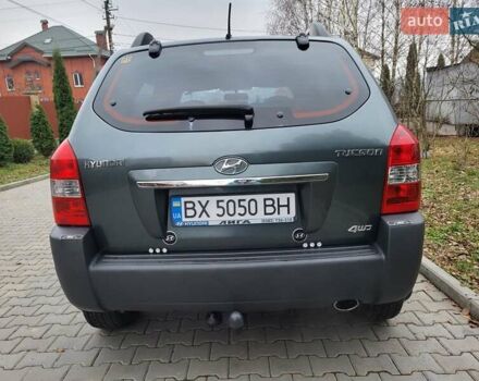Чорний Хендай Туксон, об'ємом двигуна 1.98 л та пробігом 160 тис. км за 10300 $, фото 17 на Automoto.ua