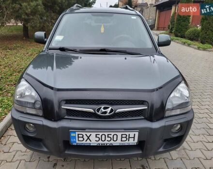 Чорний Хендай Туксон, об'ємом двигуна 1.98 л та пробігом 160 тис. км за 10300 $, фото 40 на Automoto.ua