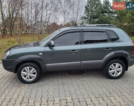 Чорний Хендай Туксон, об'ємом двигуна 1.98 л та пробігом 160 тис. км за 10300 $, фото 29 на Automoto.ua