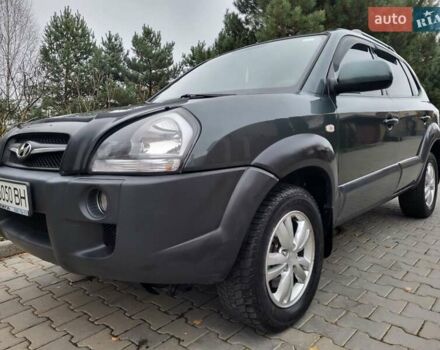 Чорний Хендай Туксон, об'ємом двигуна 1.98 л та пробігом 160 тис. км за 10300 $, фото 35 на Automoto.ua