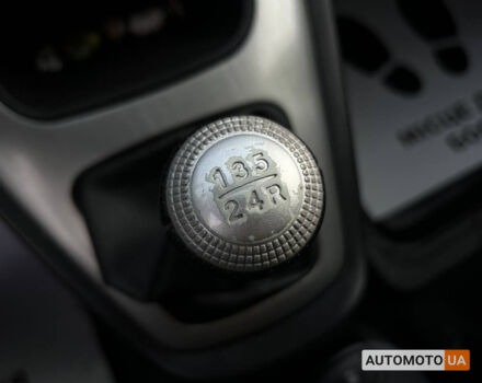 Черный Хендай Туксон, объемом двигателя 2 л и пробегом 178 тыс. км за 9600 $, фото 14 на Automoto.ua