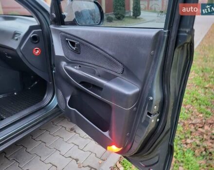 Чорний Хендай Туксон, об'ємом двигуна 1.98 л та пробігом 160 тис. км за 10300 $, фото 108 на Automoto.ua