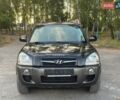 Черный Хендай Туксон, объемом двигателя 1.98 л и пробегом 140 тыс. км за 9671 $, фото 2 на Automoto.ua