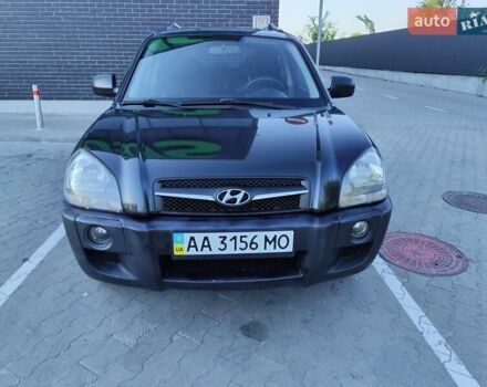 Чорний Хендай Туксон, об'ємом двигуна 1.98 л та пробігом 227 тис. км за 10000 $, фото 1 на Automoto.ua