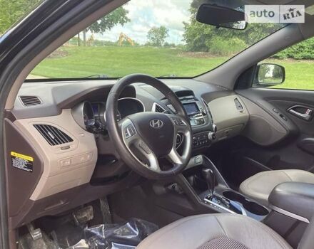 Хендай Туксон 2013 в Львове на Automoto.ua Черный Хендай Туксон, объемом двигателя 2.4 л и пробегом 160 тыс. км за 1300 $, фото 12 на Automoto.ua