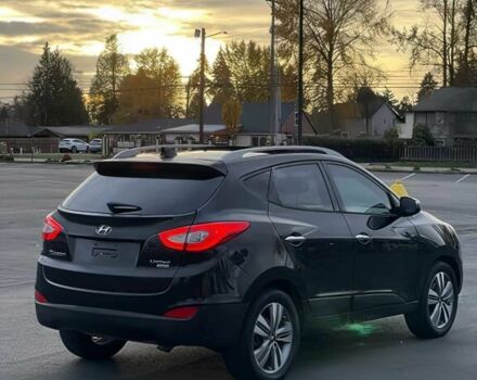 Черный Хендай Туксон, объемом двигателя 2.4 л и пробегом 80 тыс. км за 13000 $, фото 3 на Automoto.ua