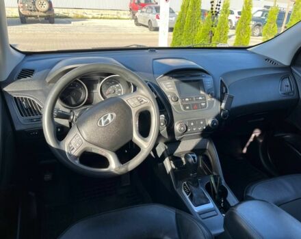 Черный Хендай Туксон, объемом двигателя 2 л и пробегом 140 тыс. км за 12900 $, фото 8 на Automoto.ua