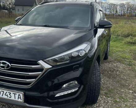 Хендай Туксон 2015 у Стрые на Automoto.ua Чорний Хендай Туксон, об'ємом двигуна 2 л та пробігом 189 тис. км за 20000 $, фото 2 на Automoto.ua