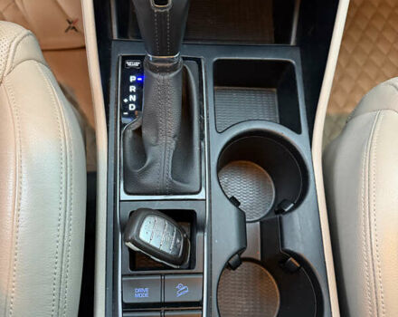 Черный Хендай Туксон, объемом двигателя 1.6 л и пробегом 123 тыс. км за 17500 $, фото 22 на Automoto.ua