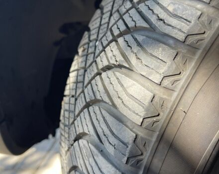 Чорний Хендай Туксон, об'ємом двигуна 2 л та пробігом 140 тис. км за 12300 $, фото 9 на Automoto.ua