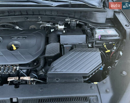 Черный Хендай Туксон, объемом двигателя 2 л и пробегом 159 тыс. км за 16500 $, фото 30 на Automoto.ua