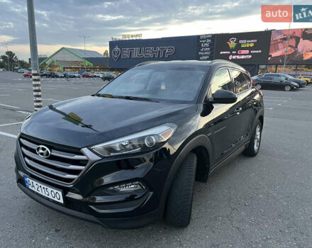 Черный Хендай Туксон, объемом двигателя 2 л и пробегом 159 тыс. км за 16500 $, фото 6 на Automoto.ua