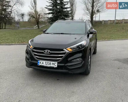 Хендай Туксон 2016 в Черновцах на Automoto.ua Черный Хендай Туксон, объемом двигателя 2 л и пробегом 153 тыс. км за 16500 $, фото 2 на Automoto.ua