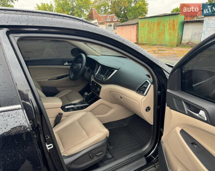 Хендай Туксон 2016 у Братском на Automoto.ua Чорний Хендай Туксон, об'ємом двигуна 1.69 л та пробігом 120 тис. км за 21500 $, фото 15 на Automoto.ua